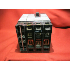 Siemens ED43S125A 125V 480V Circuit Breaker with A02ED62 Auxiliary Switch 