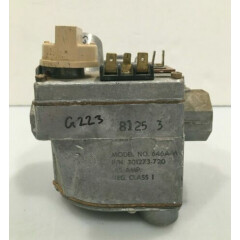 Carrier Bryant 301273-720 Furnace Gas Valve Robertshaw 646A-W used #G223