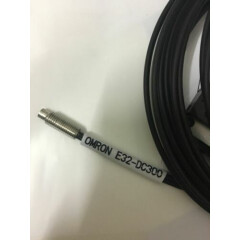New original OMRON fiber optic cable E32-DC300 6months Warranty
