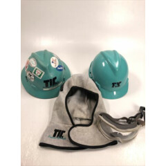 Lot of Construction Protective Gear 2 Hard Hats, Hard Hat Liner & Safety Goggles
