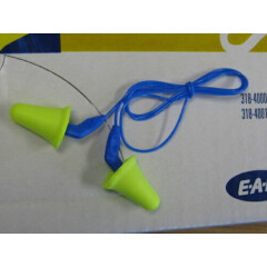 3M 318-4001 Soft Touch Corded Ear Plugs, LOT/50 pr, 31dB Rated, Push-ins 