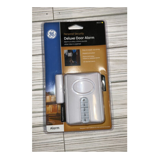 GE 45117 Wireless Door Alarm with Programmable Keypad Chime • Brand New image {1}
