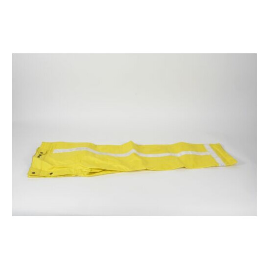 Watershed Men's Medium 34" Color Yellow Gore-Tex Rain Pants image {1}
