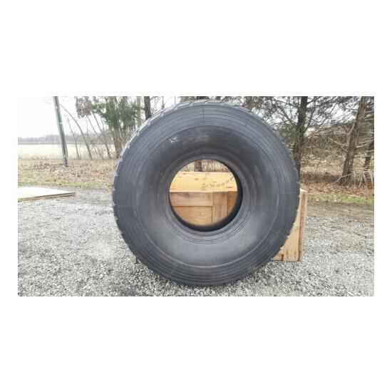Sand Trail 450/80R20 Military Tire 49 inch Tall 18 inch wide image {2}
