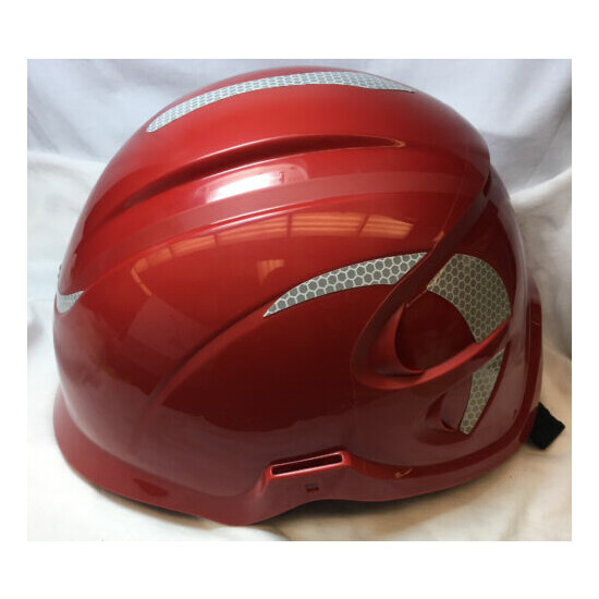MSA 10186487 Nexus Linesman Vented Climbing Helmet, Red image {1}