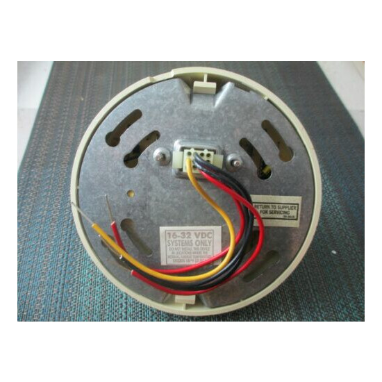 Honeywell TC803B1004 2-Wire Detector NEW! image {3}