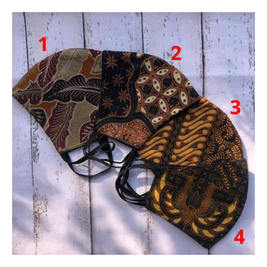 Indonesian Batik Face Mask - Cotton Mask - Hypoallergenic - Washable - 3 layers image {1}