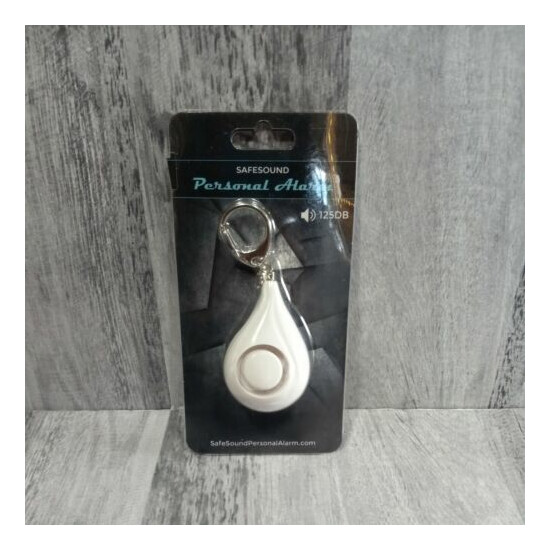 GENUINE New SAFESOUND PERSONAL ALARM White key ring battery powered 125DB image {1}