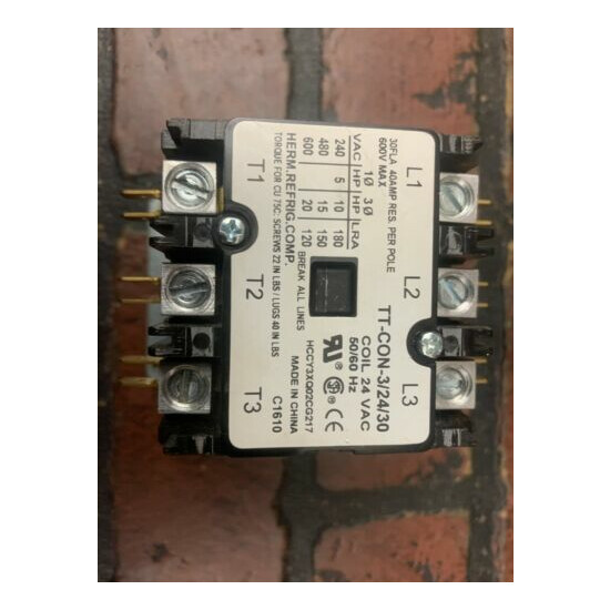 TopTech Three-Pole Contactor w/ Lug Connections, 30 AMP image {6}