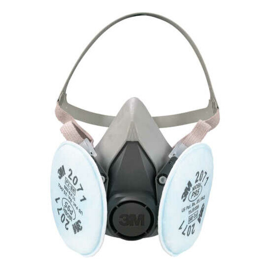 3M 6300 Half Facepiece Respirator W/ 2 Ea. 3M 2071 Filter Cartridge Size: LARGE image {1}