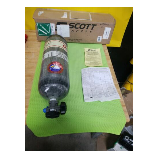 Scott Safety SCBA Cylinder 4500 psi Carbon Fiber Gray 804723-01 5EET0 image {1}