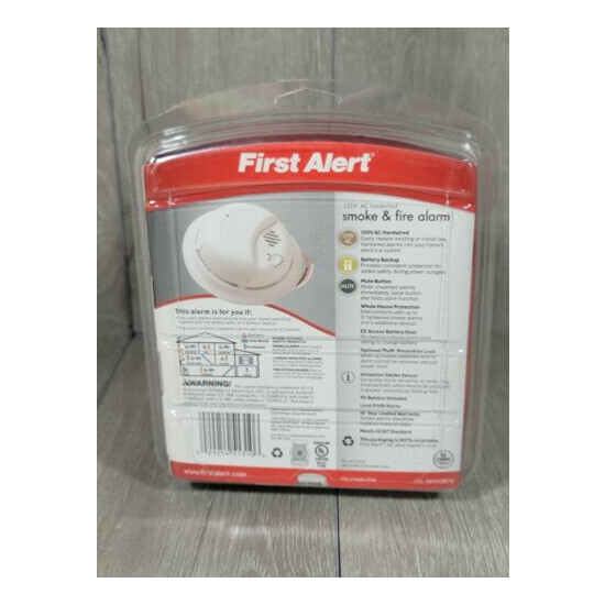 First Alert Hard-Wired Battery Back-up Smoke/Fire Alarm Detector SA9120BCN New image {2}