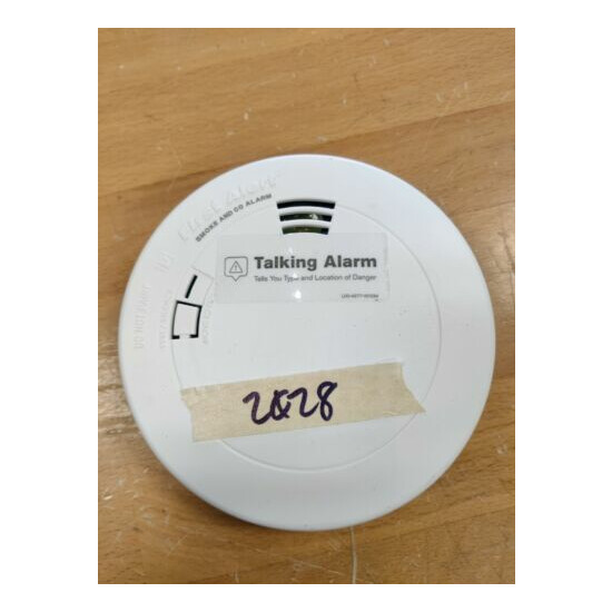First Alert Electric Smoke and Carbon Monoxide Detector (PRC710B) image {1}
