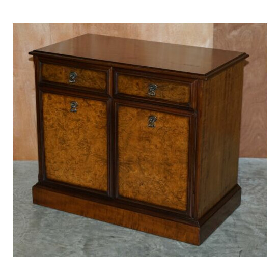 LOVELY BURR & QUARTER CUT WALNUT SIDEBOARD WITH TWIN DRAWERS & CUPBOARD BASE image {3}