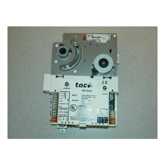 SCHNEIDER TAC XENTA 102-AX CONTROLLER ACTUATOR AIRFLOW (OVER 100+ AVAILABLE) image {1}