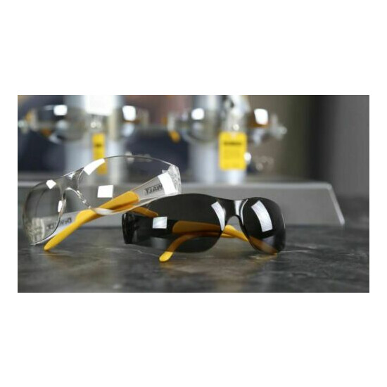 DEWALT 5 Pack Smoke Protective Safety Glasses image {5}