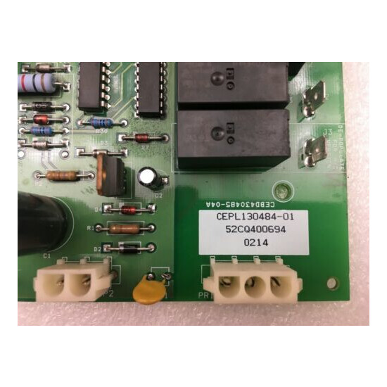 Carrier CEPL130484-01 52CQ400694 Control Circuit Board used #P90 P178 P180 P181 image {11}