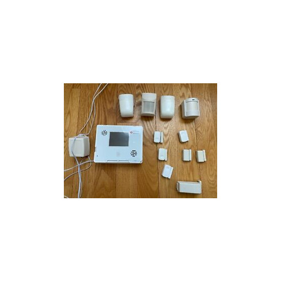 Simon XTi Alarm System with Sensors image {1}