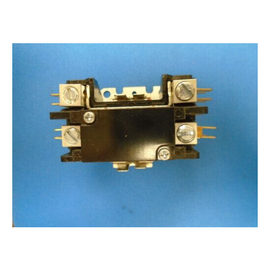Contactor; HCCY1XQ04GGS; "USED" image {2}