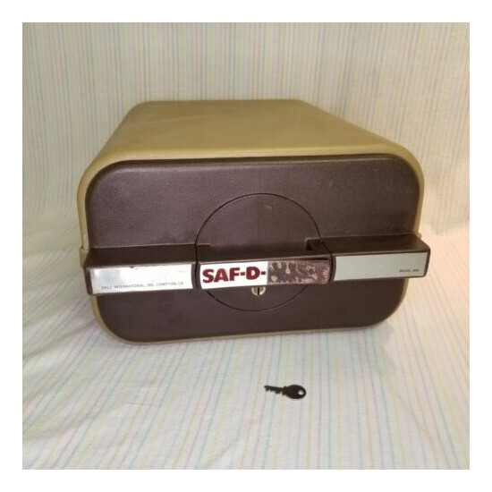 Vintage Saga Int'l Saf-D-Posit 900 Deposit Box Safe 1 Key Portable Installable image {1}