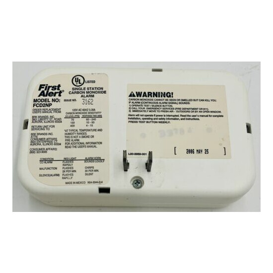 New In Package First Alert Carbon Monoxide Alarm NOS Model FCD2NP Basic Plug In image {2}
