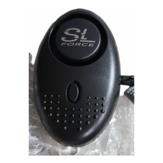 Personal Alarm keychain for WOMEN/KIDS siren 140 DB LOUD & LED light image {1}