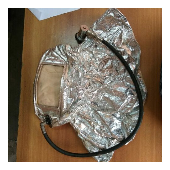 21 MPA EEBD spare Silver alluminized hood with connecting hose pipe and adaptor image {1}