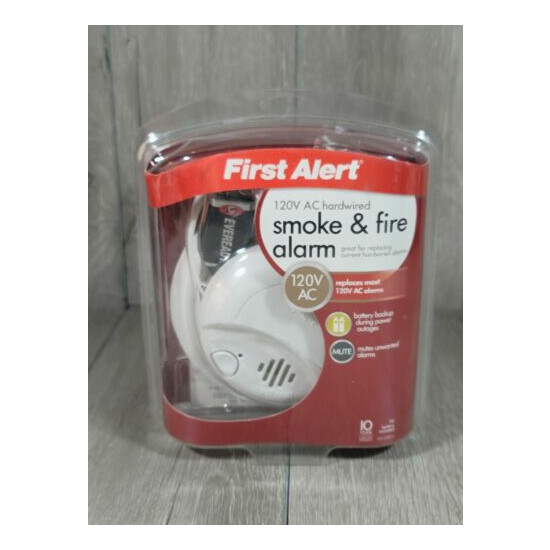 First Alert Hard-Wired Battery Back-up Smoke/Fire Alarm Detector SA9120BCN New image {1}