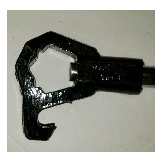 RED HEAD ADJUSTABLE HYDRANT WRENCH image {5}