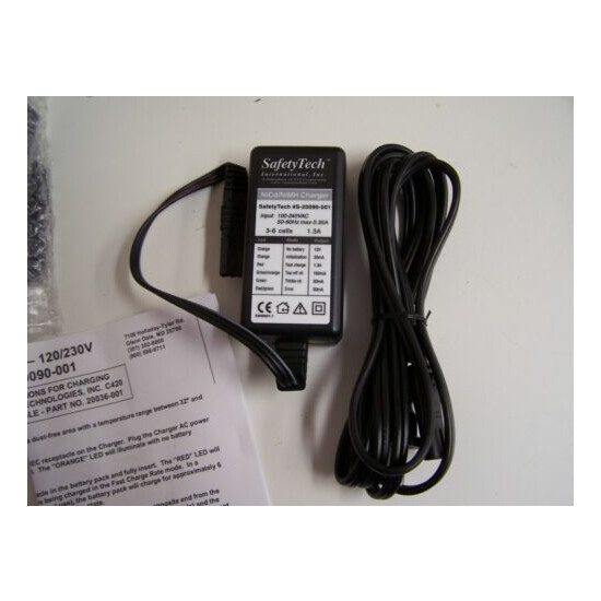 SAFETY TECH rapid charger S-20090-001 image {1}