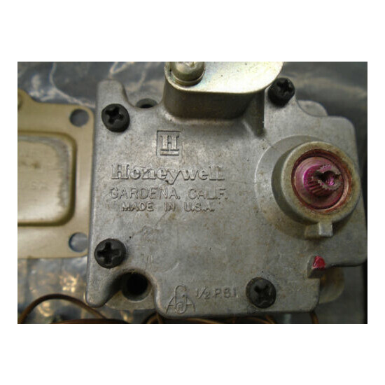 NEW Honeywell Tradeline T5266A 1027 Modusnap Gas Control Valve  image {7}