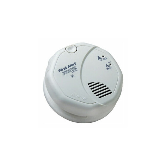 First Alert SC7010BV Photoelectric Smoke & Carbon Monoxide Alarm, 120V AC/DC image {1}