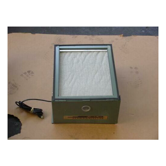 LUMINAIRE IAQ-1-17 ULTRAVIOLET AIR CLEANER 17.5Wx21.75D 151499 image {1}