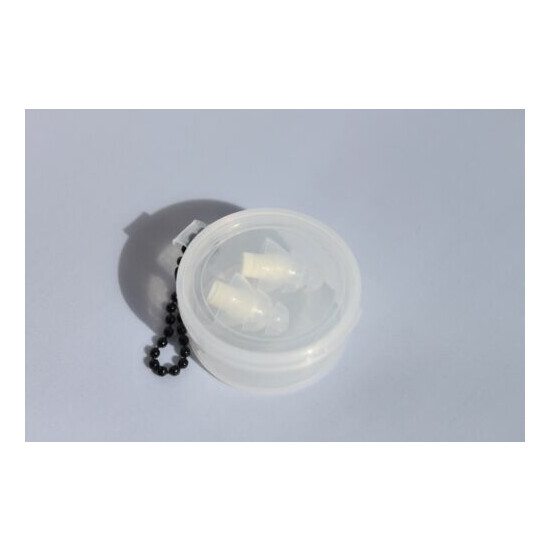Ear Plugs with Noise Filter reduces noise by up to 27dB Reusable includes case image {2}
