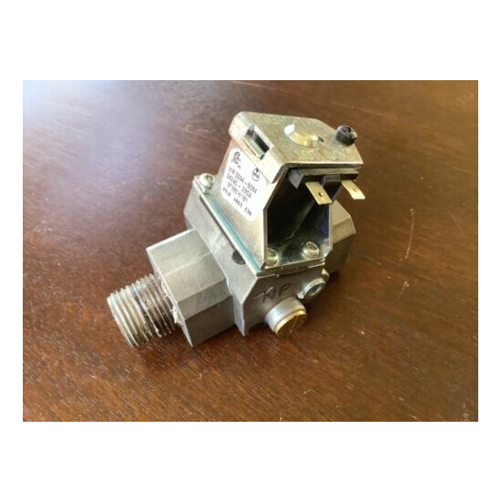 Furnace Gas Valve Solenoid EF38CW181 White-Rodgers image {1}