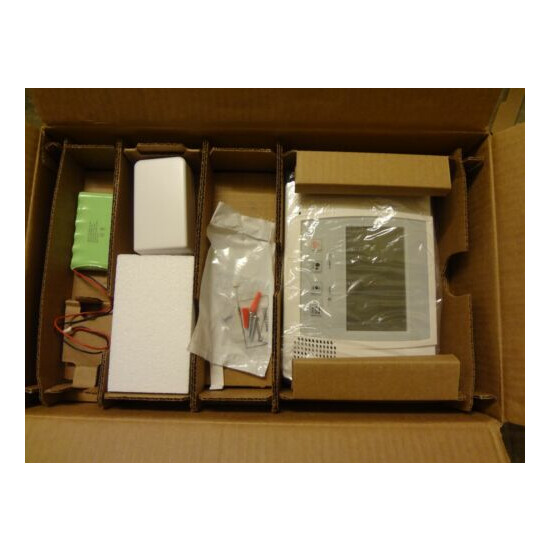 NEW Honeywell Ademco L5000-SIA LYNX Touch Wireless Security System  image {1}