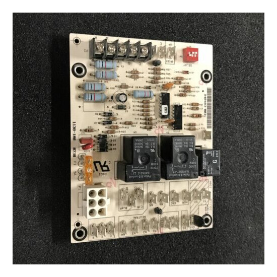 Armstrong Furnace Control Circuit Board R40403-003 image {1}