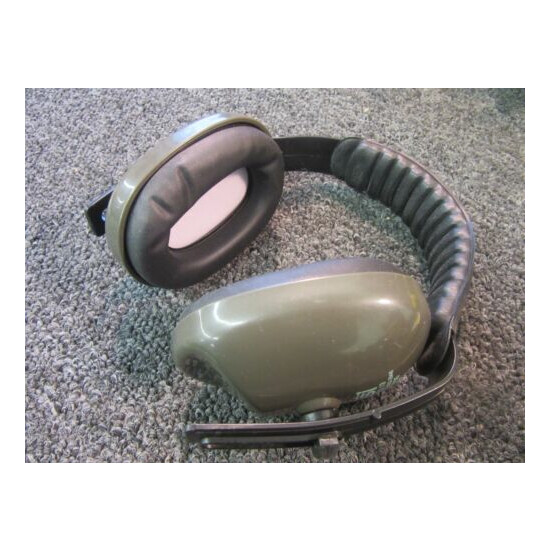 8 Personal Protection Hearing Earmuffs Safety Shooting Noise Reduction Hunting image {3}