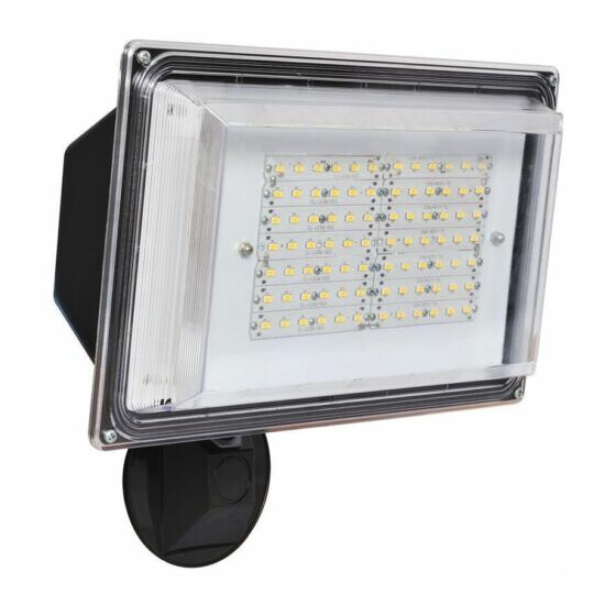 42W LED Outdoor Parking Lot Security Light Wall Pack Fixture w/ Automatic Sensor image {1}