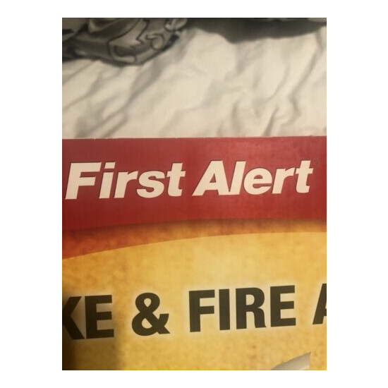 First Alert Smoke & Fire Alarms 540004 - 2 Pack Maximum Protection New image {3}