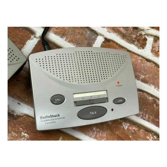 RadioShack Advance 3-Station FM Wireless Intercom System (43-3105) 2 Units image {3}