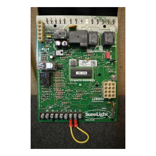 Furnace Control Circuit Board 18M3401 50M61-120-02 Lennox SureLight image {1}