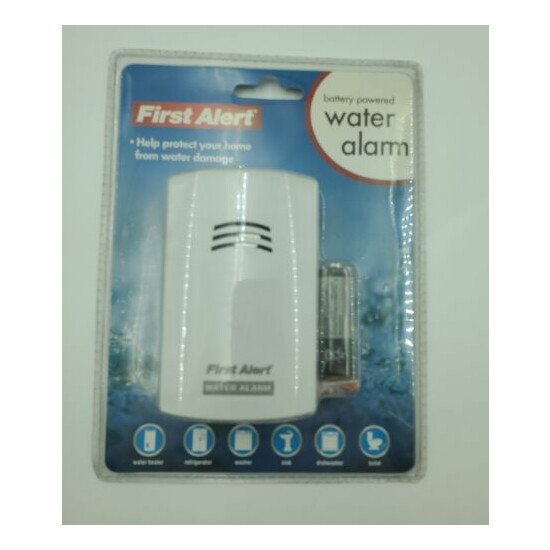 NEW First Alert Water Alarm battery Powered Brand SEALED WA100 READ DESCRIPTION image {1}